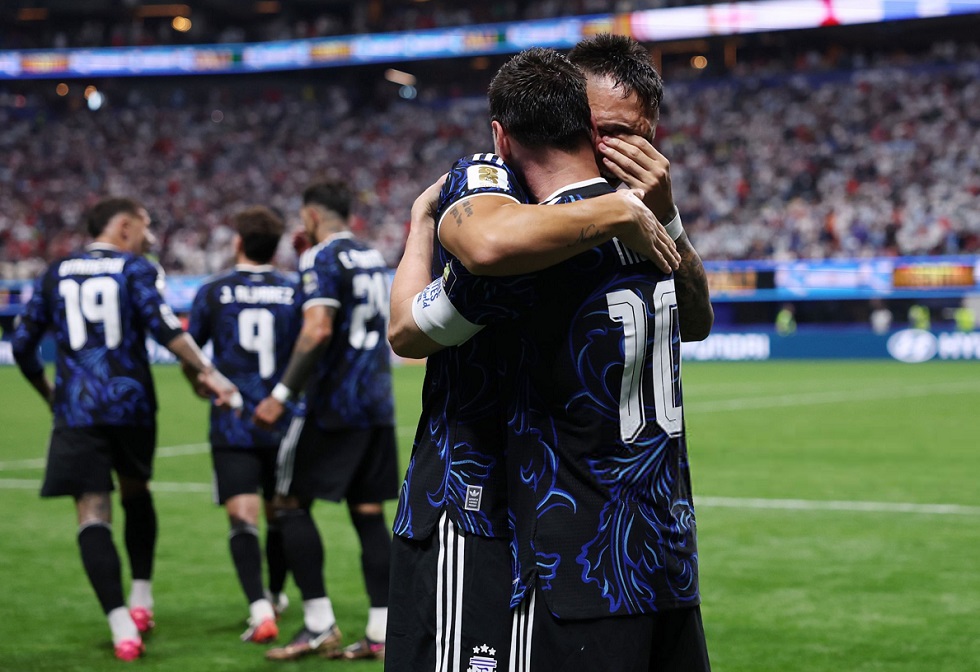 Αγγλία – Αργεντινή 1-2: Με μυθική ανατροπή στον τελικό για να υπερασπιστεί το στέμμα της η Παγκόσμια Πρωταθλήτρια