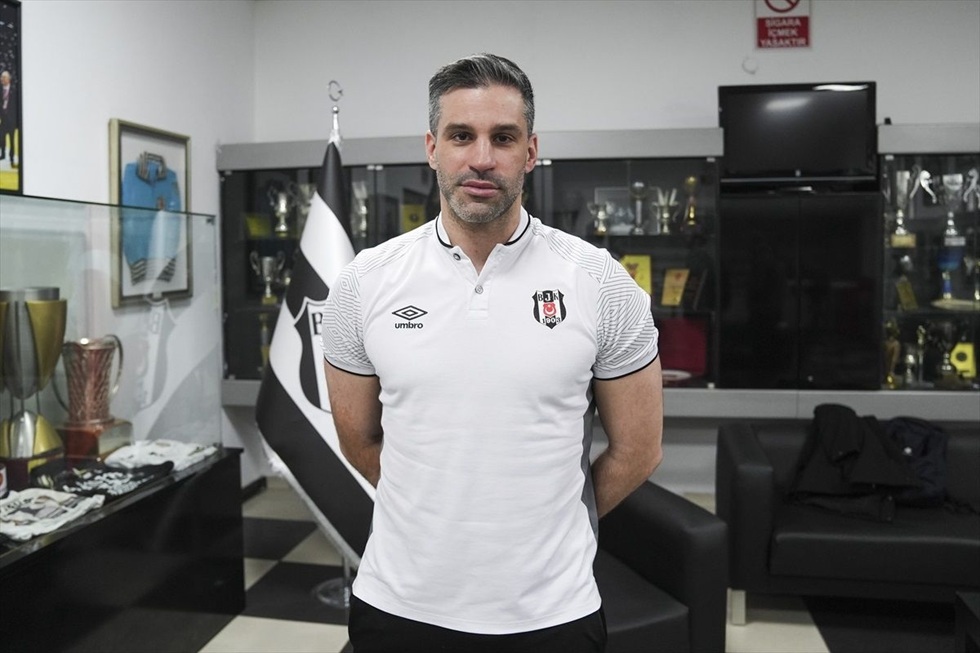 Στην Μπεσίκτας έως το 2028 ο Αλιμπίγεβιτς (vid)