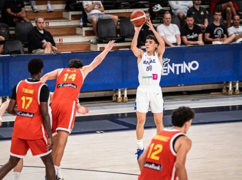 Ελλάδα – Ισπανία 66-69: Ανεπανάληπτη «αυτοκτονία» από το +29 και αποκλεισμός για την Εθνική