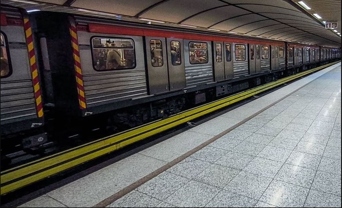 Αγία Παρασκευή: Συνελήφθη Σουδανός που περπατούσε στις σήραγγες του μετρό