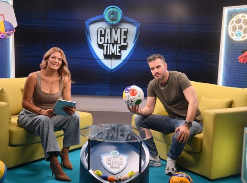 Ο Γιάννης Τσιμιτσέλης στο Allwyn Game Time: Ψάρεμα με Κέιν, Ικαριώτικο με Κουρτουά και σούβλες με Ρονάλντο