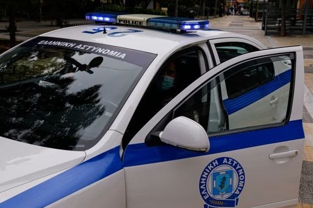 Συναγερμός στην Ακρόπολη: Άνδρας τραυμάτισε δύο Αμερικανούς τουρίστες με μαχαίρι