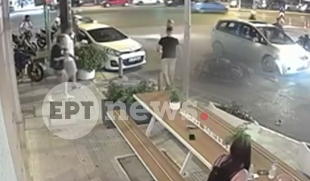 Θεσσαλονίκη: Σοκάρει το βίντεο ντοκουμέντο από το τροχαίο με θύμα 23χρονο μοτοσικλετιστή – Πώς συνέβη το δυστύχημα