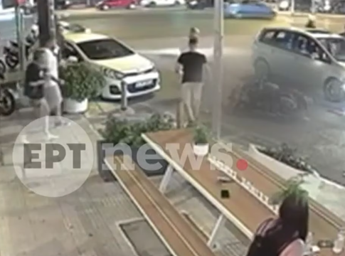 Θεσσαλονίκη: Σοκάρει το βίντεο ντοκουμέντο από το τροχαίο με θύμα 23χρονο μοτοσικλετιστή – Πώς συνέβη το δυστύχημα