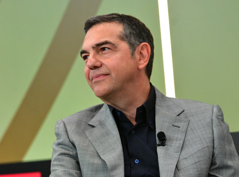 Τσίπρας: Εθνική στρατηγική χωρίς αρχή, μέση, τέλος – «Δεν μπορούμε να είμαστε υποτακτικοί για να εξευμενίσουμε έναν μεγάλο ηγέτη»