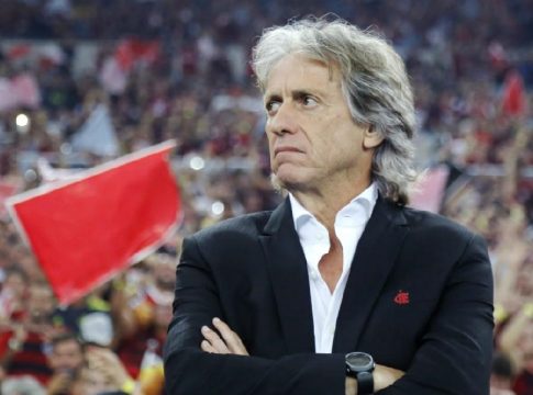 Ζέσους: «Αν παραμείνει ενεργός ο Ρονάλντο θα τον καλέσω»