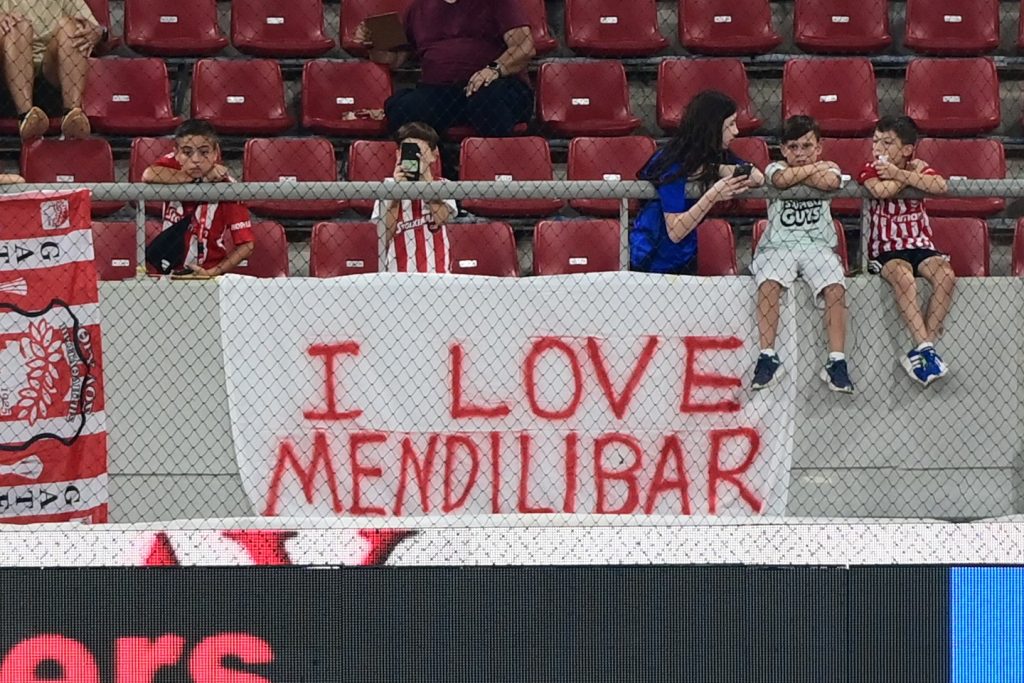 Ολυμπιακός: Η λατρεία για Μεντιλίμπαρ και οι Ορτέγκα, Τικνιζιάν και Φρόιλερ (pics)