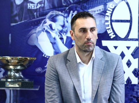 Ντικούδης: «Ο Γιάννης ήθελε να παίξει, αλλά η συμμετοχή του θα έθετε σε κίνδυνο τη σωματική του υγεία»
