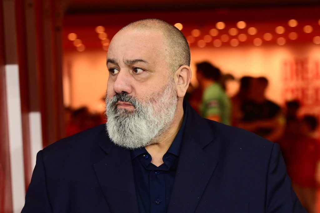 Καραπαπάς: «Όλοι αύριο με ερυθρόλευκα στο κάστρο μας» (pic)