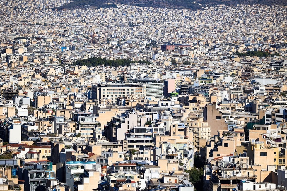 Ακίνητα: Οι φόροι που «παγώνουν», οι ανατροπές που έρχονται