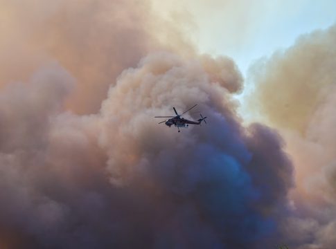 AtmoHub: Ποιες περιοχές επηρεάζονται από τις πυρκαγιές σε Πόρτο Γερμενό, Βοιωτία, Φωκίδα και Αιγιάλεια