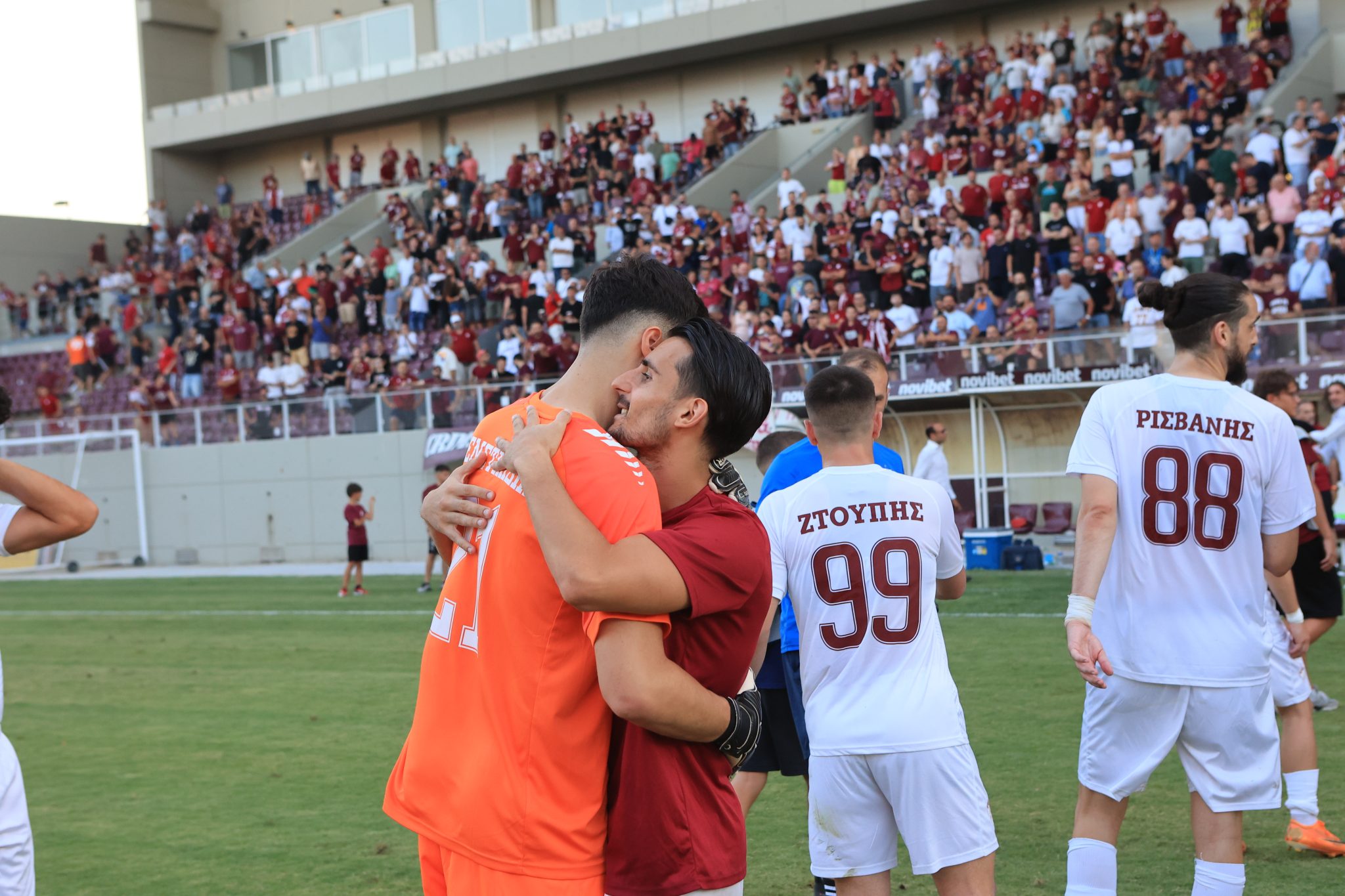 Τρίκαλα – ΑΕΛ 0-4: Καλπάζοντας… στον επόμενο γύρο του Κυπέλλου οι «Βυσσινί»