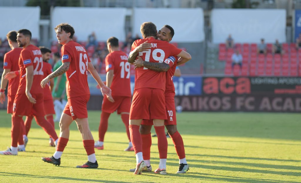 Πανσερραϊκός – Πανθρακικός 2-1: Πρόκριση με buzzer beater για τα «λιοντάρια»