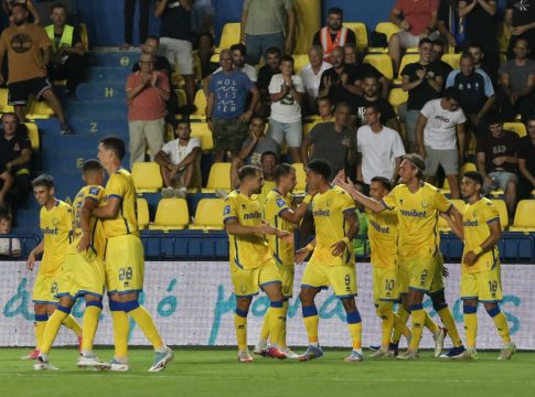 Παναιτωλικός – Αστέρας Τρίπολης 3-1: Τρεις τελικές, τρία γκολ και νικηφόρα πρεμιέρα για τα «καναρίνια»