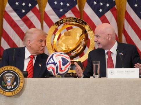 Στο πλευρό του Ινφαντίνο και ο Τραμπ: «Η FIFA θα έκανε τρομερό λάθος αν τον αντικαταστούσε»
