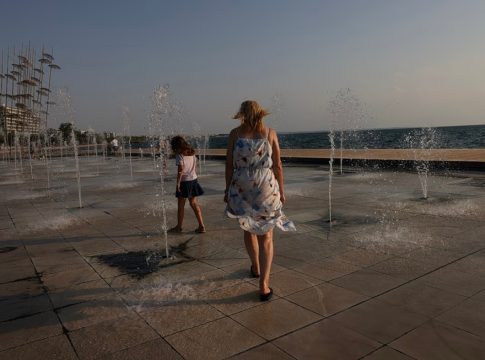 Σε πλήρη εξέλιξη ο καύσωνας – Πού πέρασε τους 39 βαθμούς η θερμοκρασία το Σάββατο
