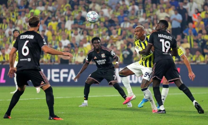 Ισοπαλίες σε Ζάγκρεμπ (2-2) και Κωνσταντινούπολη (1-1)
