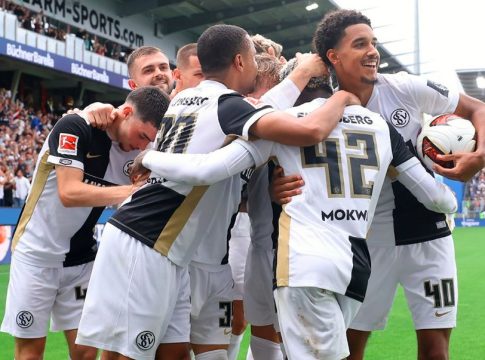 Ήττα – σοκ για την Λεβερκούζεν (2-3), άνετη η Λειψία (3-0), χορταστική ισοπαλία στο Βερολίνο (3-3)