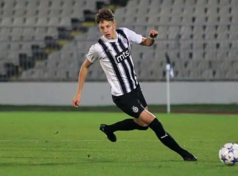 Mozzart Sport: «Ο Κοτσόλης στη Σερβία για να παρακολουθήσει τον Ούγκρεσιτς της Παρτιζάν»