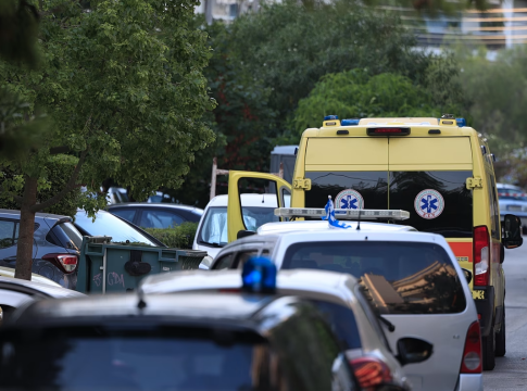 Γυναικοκτονία στη Νέα Σμύρνη: Την ανάγκασε να γονατίσει και τη σκότωσε – Στο μικροσκόπιο κάμερες ασφαλείας και κινητά