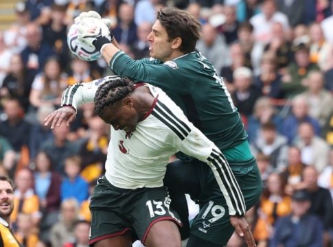 Χαλ – Μάντσεστερ Γιουνάιτεντ 2-0: Ο Τζολάκης ύψωσε τείχος και οι «τίγρεις» έκαναν την πρώτη έκπληξη της σεζόν