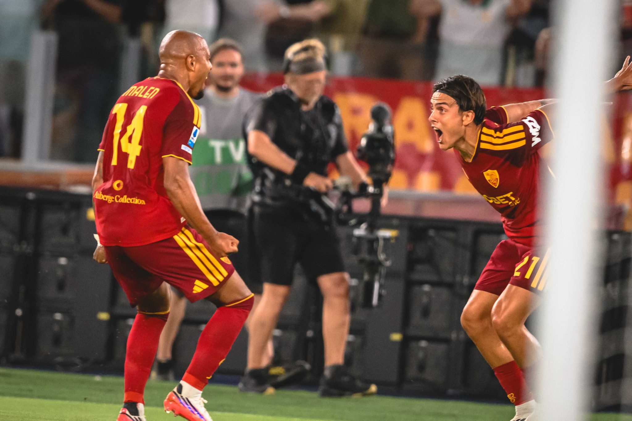 Ρόμα – Φιορεντίνα 4-0: «Πάρτι» με σούπερ δίδυμο Μάλεν – Ντιμπάλα