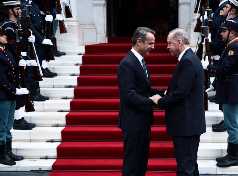 Η Τουρκία επιστρέφει σε σκληρή γραμμή – Η κατασπατάληση των «ήρεμων νερών» και ο κίνδυνος νέου γύρου έντασης