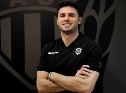 Στο προπονητικό τιμ του ΠΑΟΚ και ο Αντελίτζε