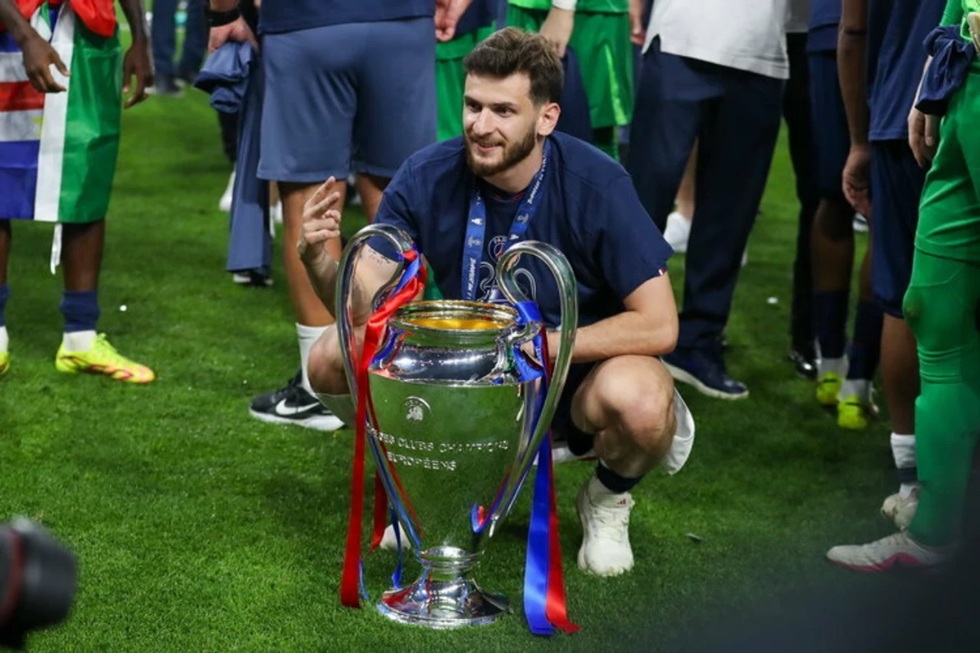 «Φαβορί ο Κβαρατσχέλια για τη Χρυσή Μπάλα»