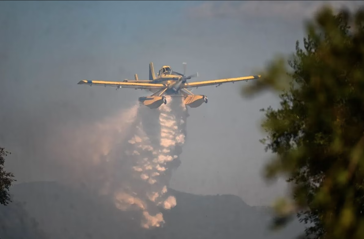 Φωτιά στο Ξηρολίβαδο Βέροιας – Σηκώθηκαν τρία εναέρια