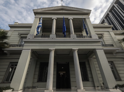Αυστηρή απάντηση στην Τουρκία: Ανυπόστατοι ισχυρισμοί – Απολύτως ξεκάθαρο το καθεστώς κυριαρχίας στο Αιγαίο