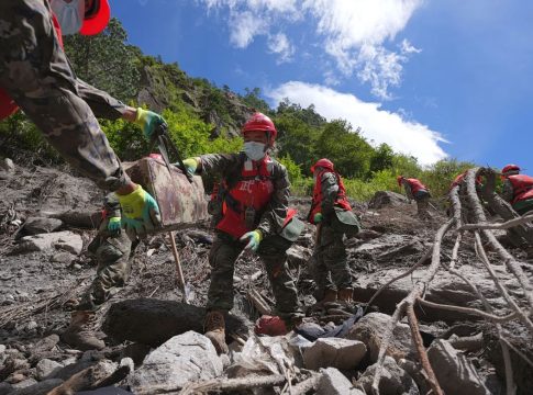 Ξεπερνούν τους 540 οι νεκροί στο Νεπάλ μετά την φονική κατολίσθηση- Από ποιες χώρες υπάρχουν αγνοούμενοι;