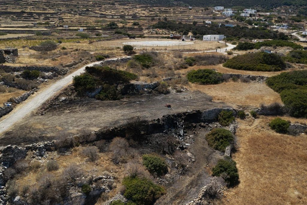 Σήμερα η αυτοψία στο σημείο όπου συνετρίβη το ελικόπτερο στη Σίφνο