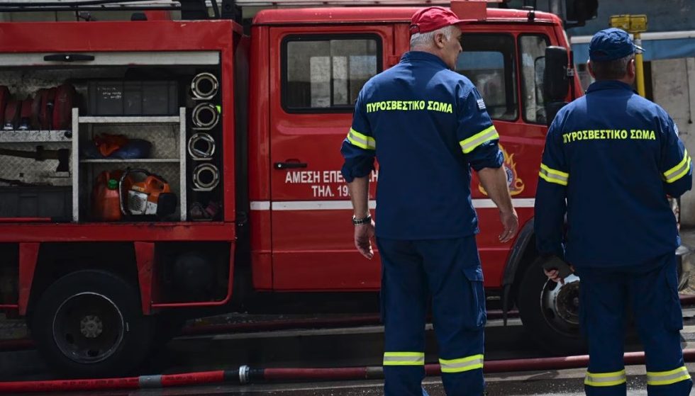 Κέρκυρα: Συνελήφθη 70χρονος που αποφάσισε να κάψει απορρίμματα σε ημέρα υψηλού κινδύνου – Πρόστιμο 3.000 ευρώ