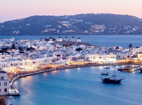 Μύκονος: 18χρονη Ιταλίδα τουρίστρια κατήγγειλε βιασμό – Συνελήφθη ένας 23χρονος
