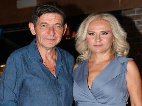 Αυτός είναι ο «άγνωστος» γιος του Γεράσιμου Σκιαδαρέση και της Μπέσυς Μάλφα – Η απίστευτη ομοιότητα με τον πατέρα του