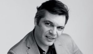 Δείτε πώς είναι σήμερα ο Άλκης Κούρκουλος – Η εικόνα που κάνει τον γύρο του διαδικτύου