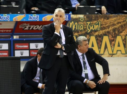 Όταν ο Σούλης Μαρκόπουλος θα αντικαθιστούσε τον Μπαρτζώκα στον Ολυμπιακό