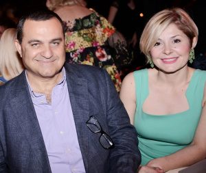 Παντρεύτηκε εφοπλιστή, έκοψε μαλλί, τα άλλαξε όλα: Αγνώριστη στα 46 της η «μοναδική αγάπη» του Μάνθου, Τζοάνα