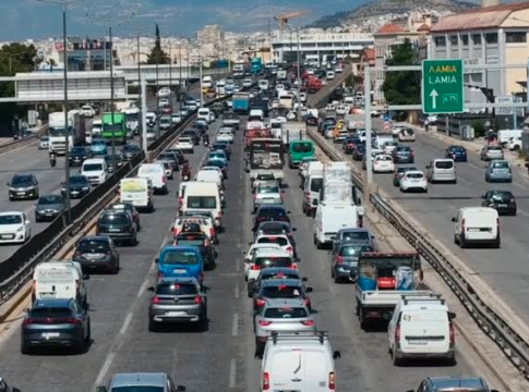 Κίνηση: Μποτιλιάρισμα στον Κηφισό – Που αλλού υπάρχει πρόβλημα στην κυκλοφορία