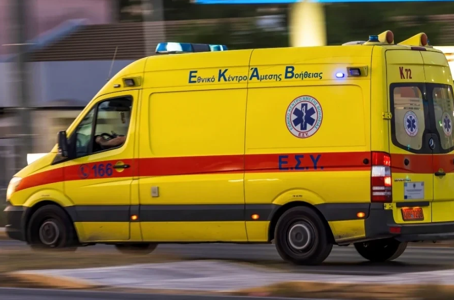 Σοβαρά τραυματίες σε εκτροπή αυτοκινήτου πέντε άνθρωποι στη Λεωφόρο Ποσειδώνος