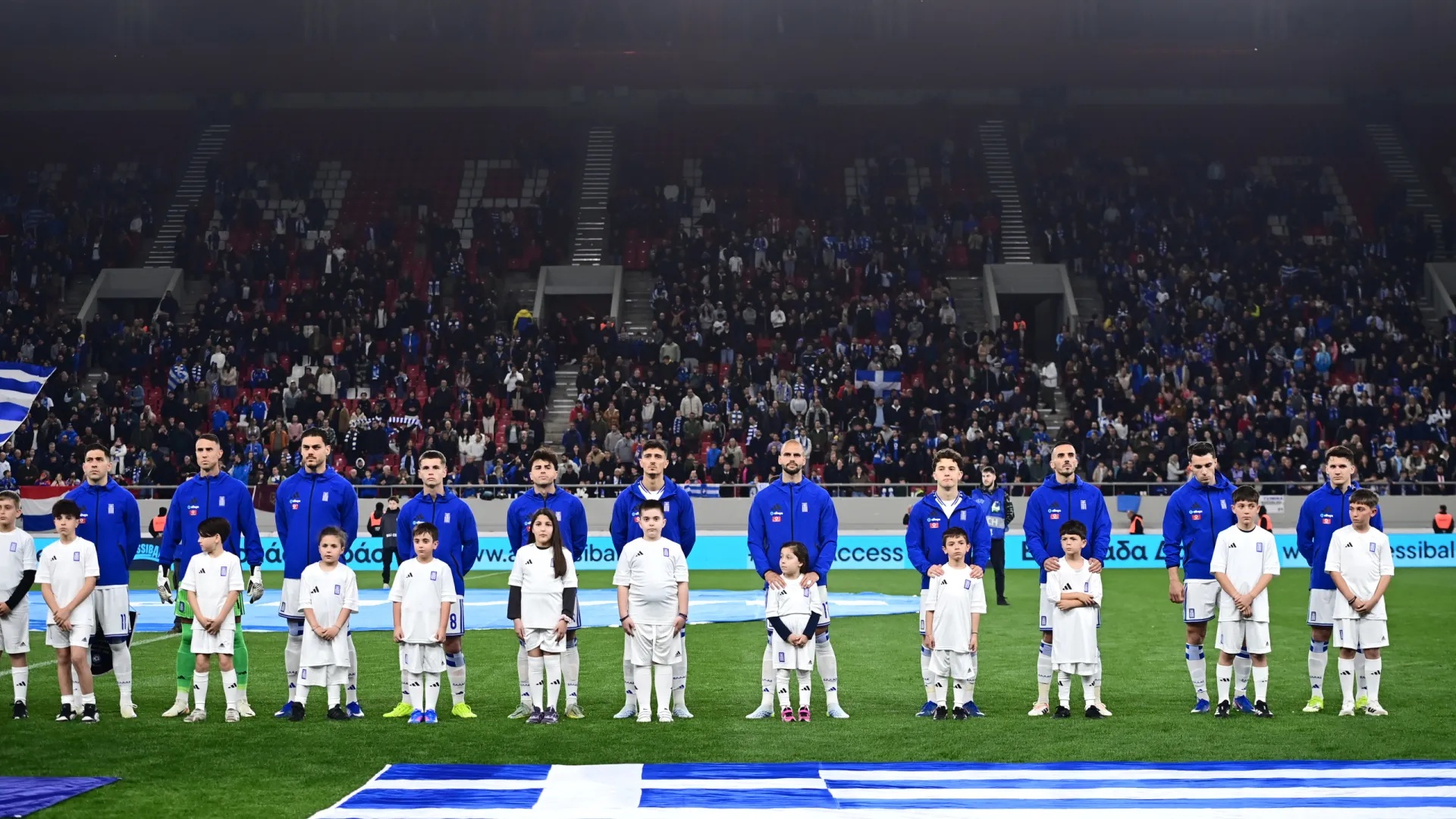 Πρώτη προπόνηση για την εθνική ενόψει Nations League (vid)
