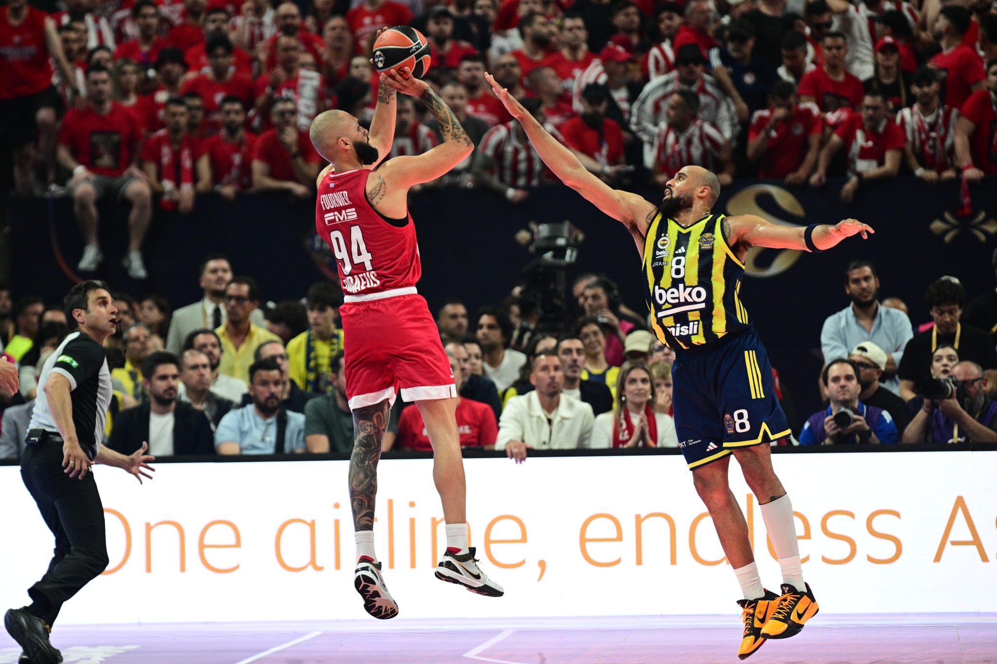 Από τον ημιτελικό στο ΟΑΚΑ, στο πρώτο Euroleague Super Cup: Πόσο άλλαξαν Ολυμπιακός και Φενέρ 4 μήνες μετά (pics, vids)