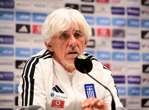 Live Streaming η συνέντευξη Τύπου του Γιοβάνοβιτς ενόψει του αγώνα με τη Σερβία