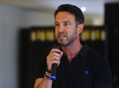 Η ήττα από τον Ολυμπιακό προκάλεσε εξελίξεις στην ΑΕΚ: Παραιτήθηκε ο Γενικός Αρχηγός της ομάδας