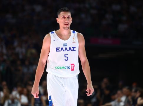 Υπέγραψε στην ΑΕΚ για τρία χρόνια ο Λαρεντζάκης