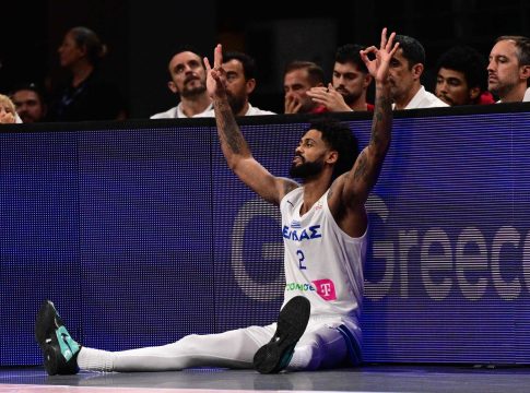Ντόρσεϊ: «Την αγαπώ αυτή τη χώρα» (pics, vid)
