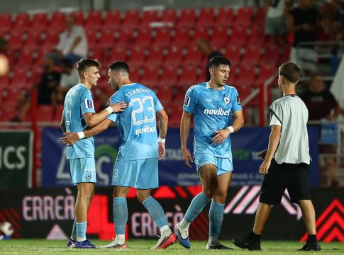 Πανσερραϊκός – Ατρόμητος 0-1: «Διπλό» στην πρεμιέρα με Τσιλούλη οι Περιστεριώτες