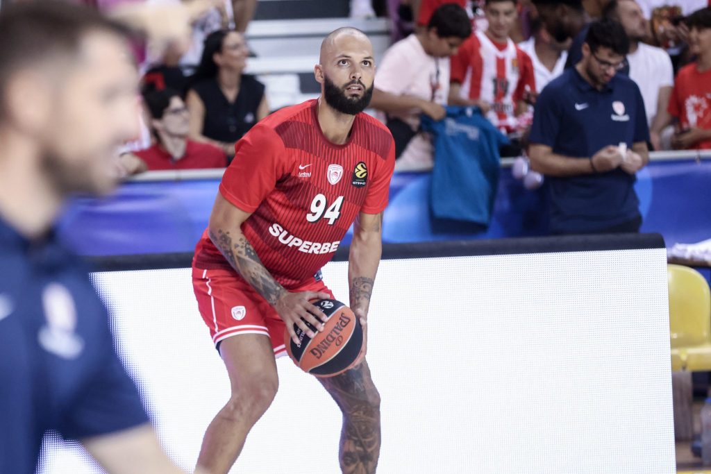 Τι είναι το χρυσό badge της Euroleague στη φανέλα του Ολυμπιακού (pics)