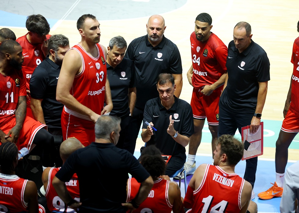 Μπαρτζώκας: «Πρέπει να κάνουμε ένα μικρό rebuild, να ανανεώσουμε το κίνητρο – Το καλύτερο συναίσθημα να κερδίζεις τρόπαια»